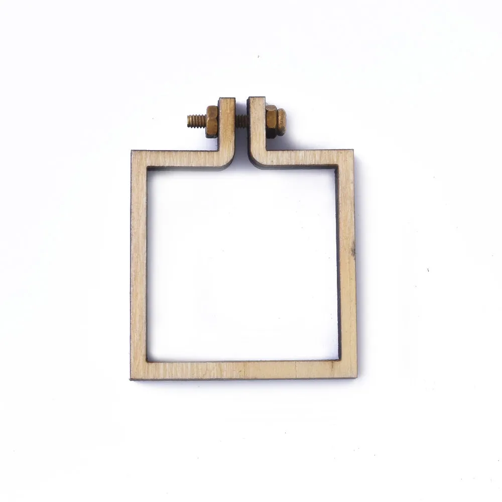 30*30mm Square Mini Embroidery Hoop Lasercut Frame Cross Stitch Frame Tiny Embroidery Pendant Tiny Hoop diy Embroidery Pendant 1pcs