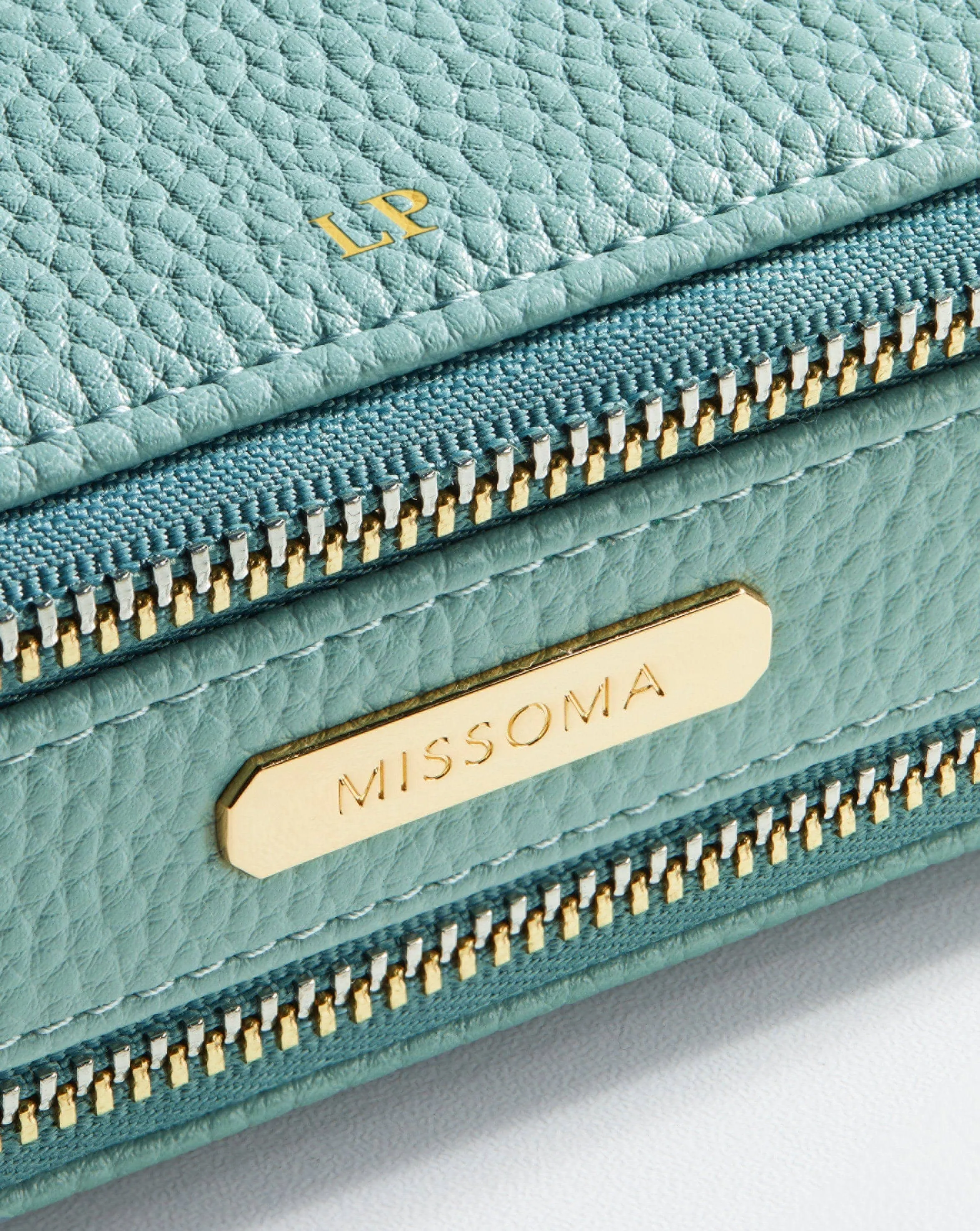 Exquisite Large-Scale Jewelry Storage Case in Duck Egg Blue