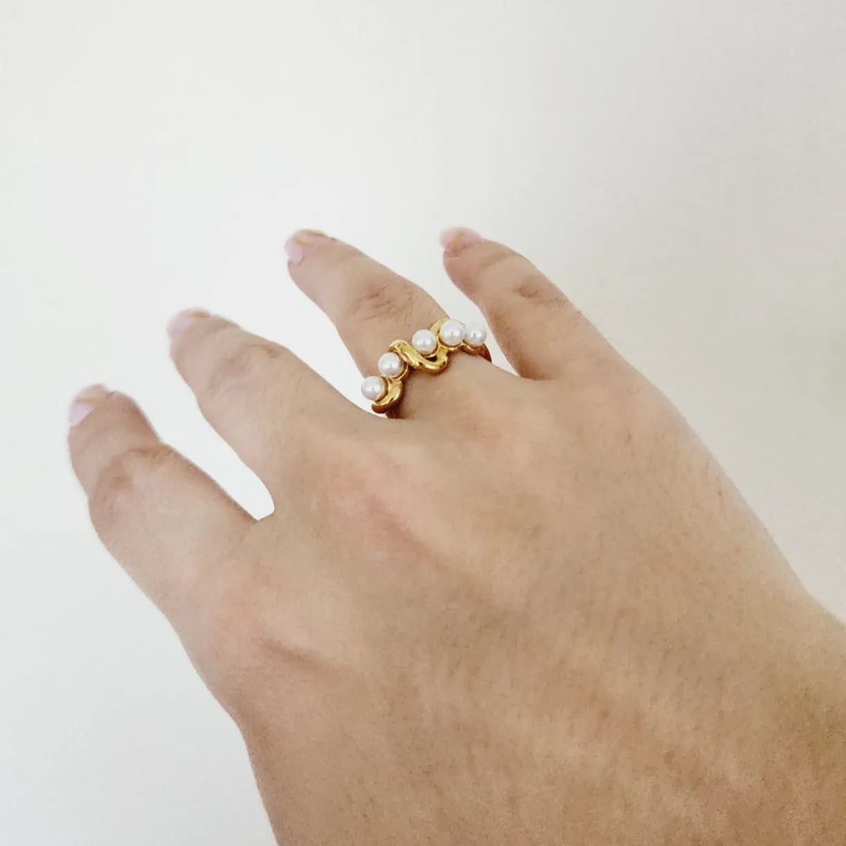 Miss Flirty Ring