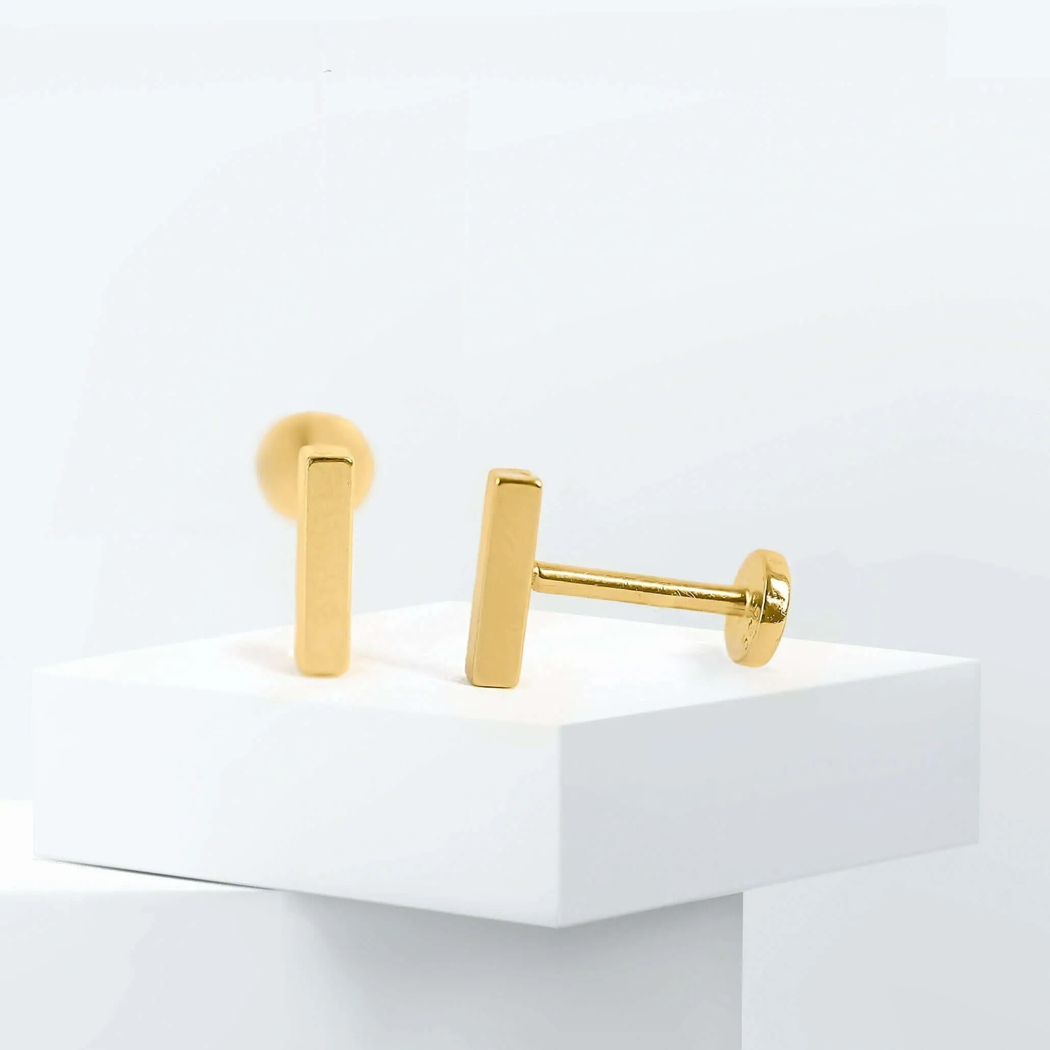 Screwback Ear Piercing | 14K Solid Gold