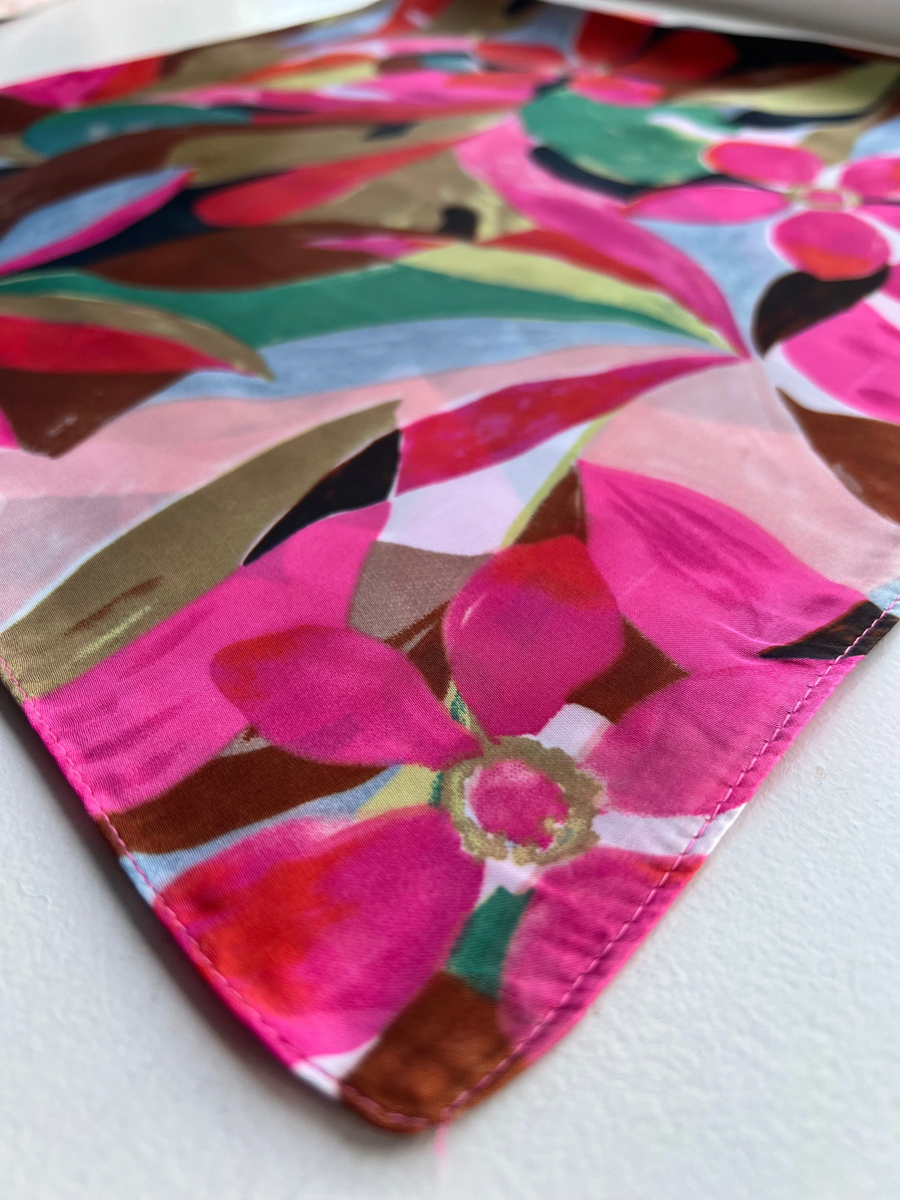 Silky Scarf | Miami Flowers