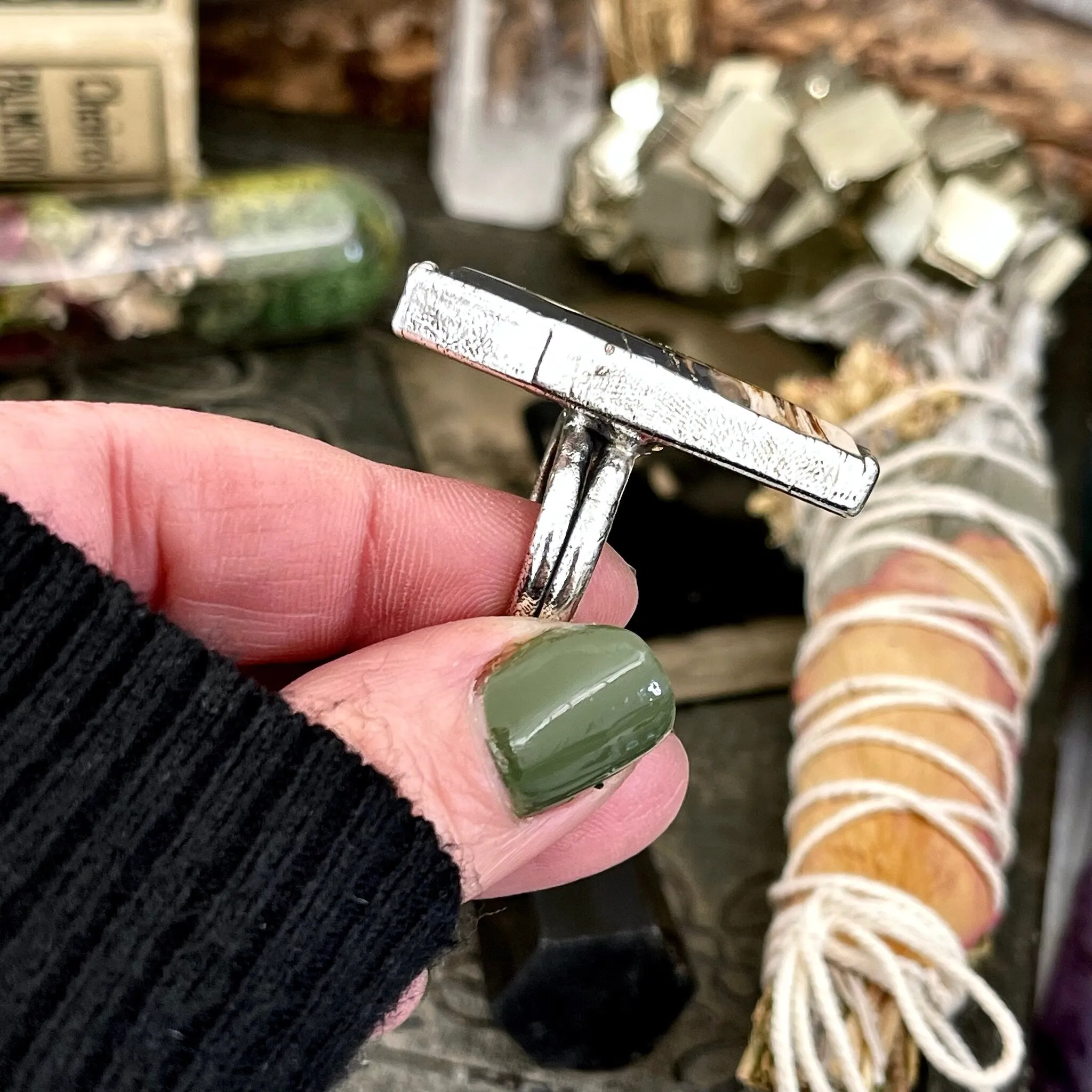 Size 7.5  Fossilized Palm Root Coffin Statement Ring in Fine Silver / Foxlark Collection - One of a Kind