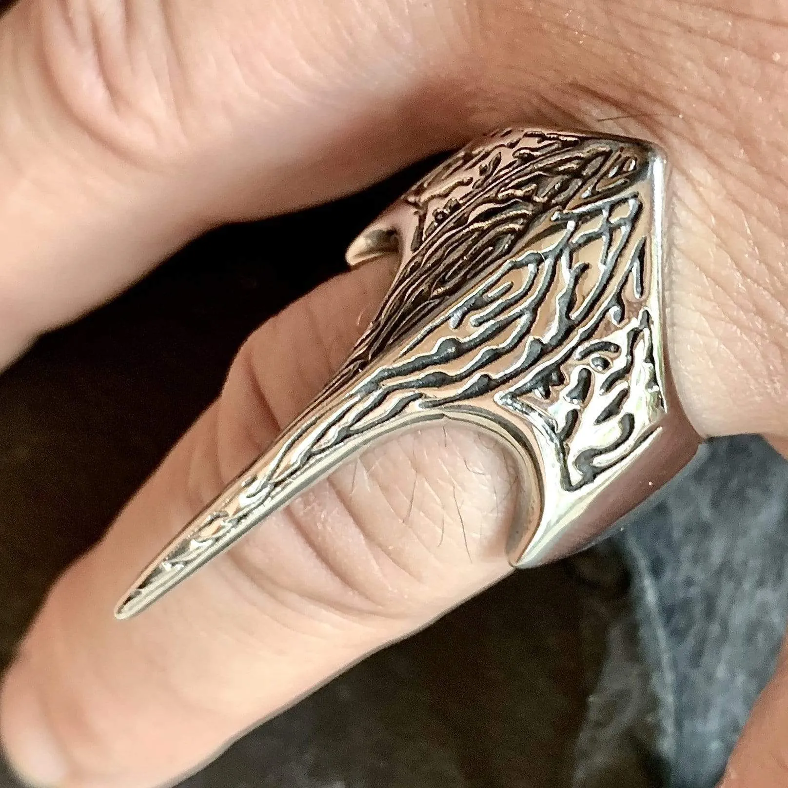 Viking Raven - Scrollwork - R138